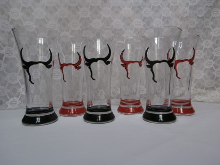 Verres pastis taureaux stylisés rouge/noir 38e